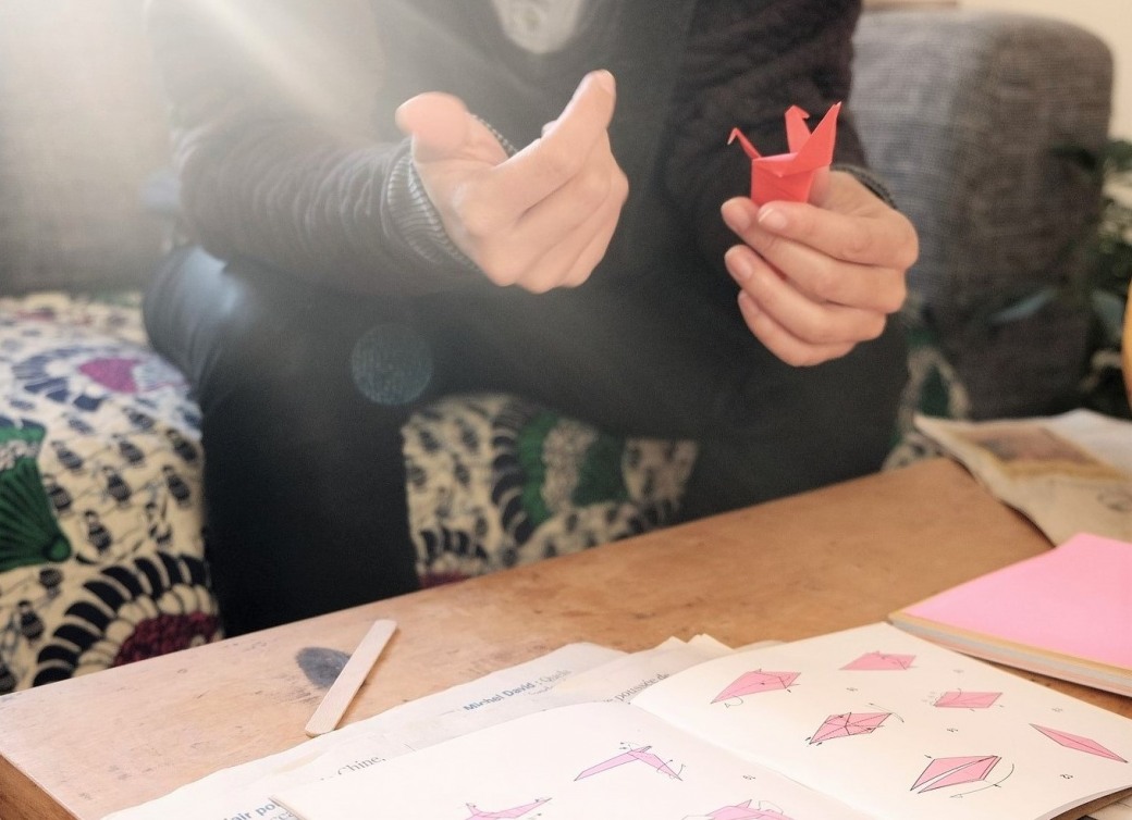 Игрушка из бумаги своими руками: от простых поделок до оригами